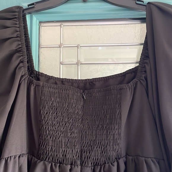 Black Dress - Picture 3 of 3